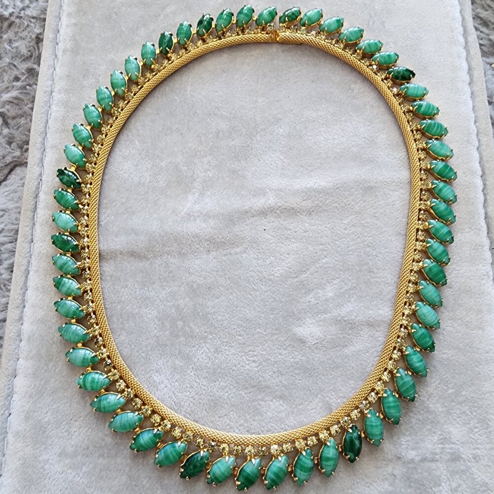 HOBE VINTAGE GOLD RHINESTONE AND MALACHITE STATEMENT NECKLACE